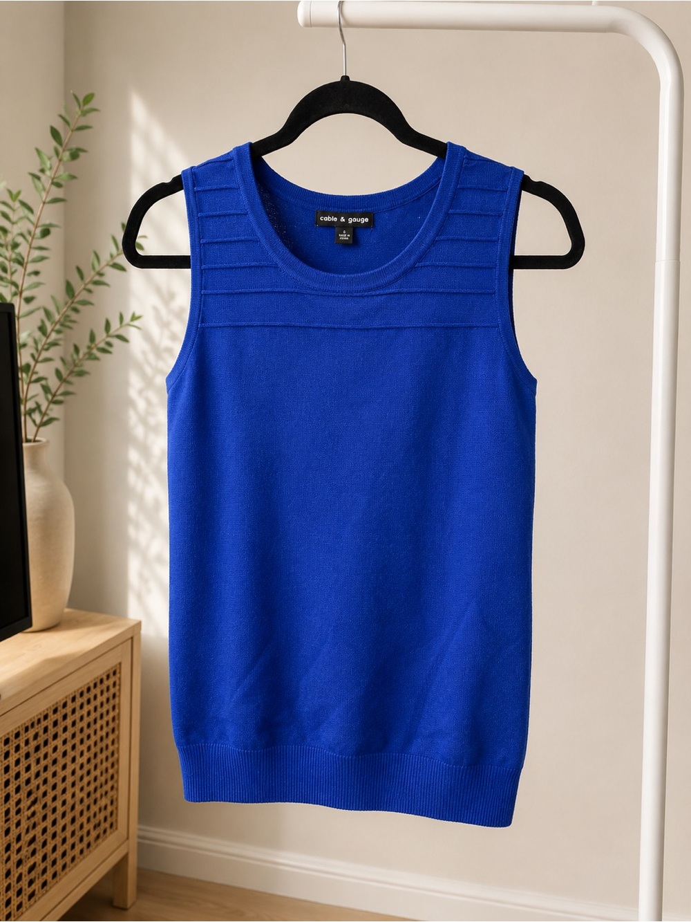 Cable & Gauge Cobalt Blue Sleeveless Knit Tank